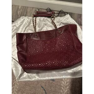 Tory Burch Authentic Designer Fleming Bryant  Quilted Tote With Wallet Maroon